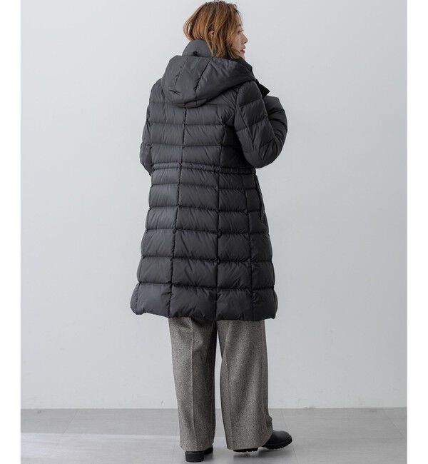 23区「【VERY掲載/新色追加】シレータフタ ロング ダウンコート」|ダウン|