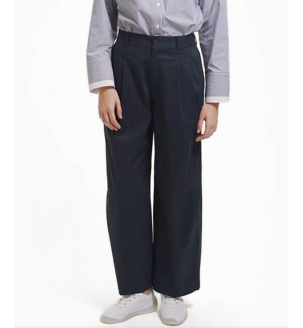 LACOSTE「ウエストギャザーストレッチ ダブルタックワイドパンツ」|チノ|