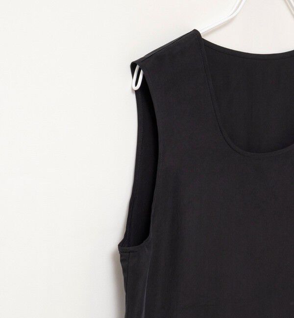 MAQWEL「《セットアップ対応》【MAQWEL/マクウェル】ウォッシャブルサテンノースリーブ」|シャツ・ブラウス|