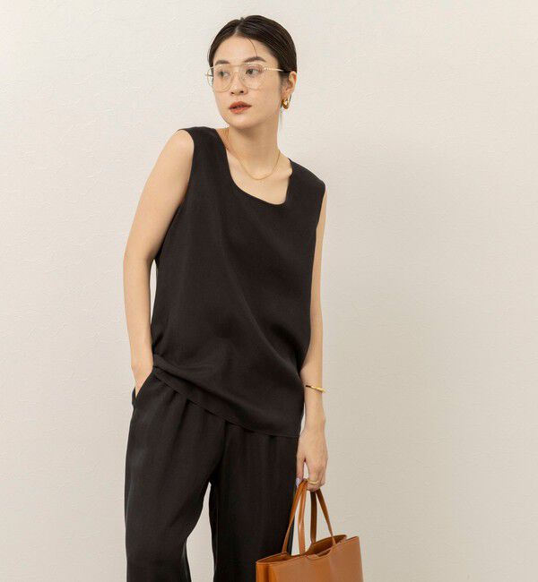 MAQWEL「《セットアップ対応》【MAQWEL/マクウェル】ウォッシャブルサテンノースリーブ」|シャツ・ブラウス|