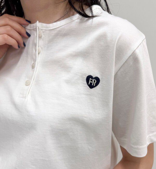 fredy emue「ハートFR刺繍ヘンリーTシャツ」|Tシャツ・カットソー|