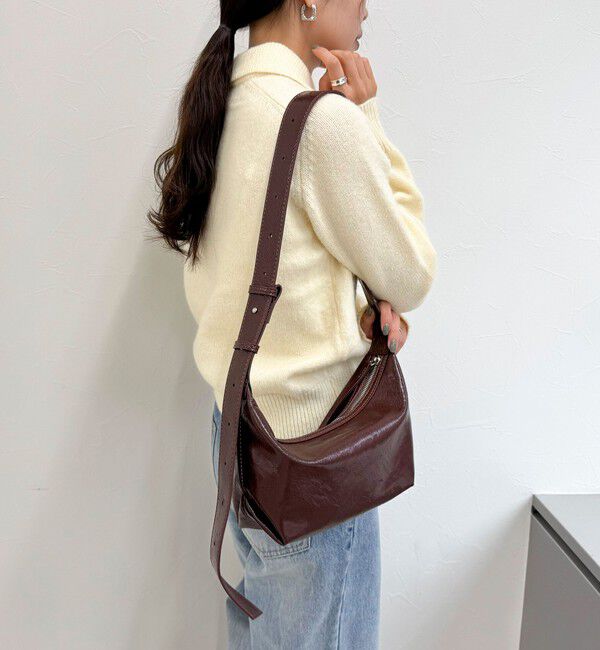 fredy emue「2WAYベルトハンドルバッグ」|ショルダー・メッセンジャー|ダークブラウン