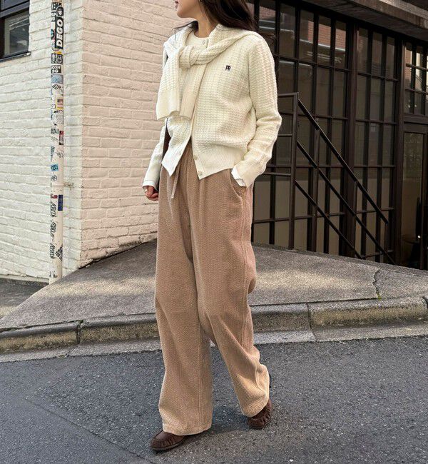 fredy emue「コーデュロイドロストイージーパンツ」|チノ|