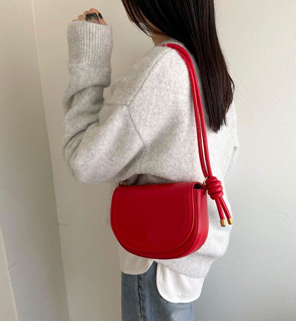 fredy emue「フラップラウンドポシェット」|ショルダー・メッセンジャー|