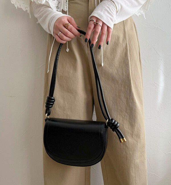 fredy emue「フラップラウンドポシェット」|ショルダー・メッセンジャー|