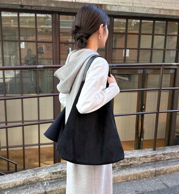 fredy emue「フェイクスエードトライアングルバッグ」|トートバッグ|