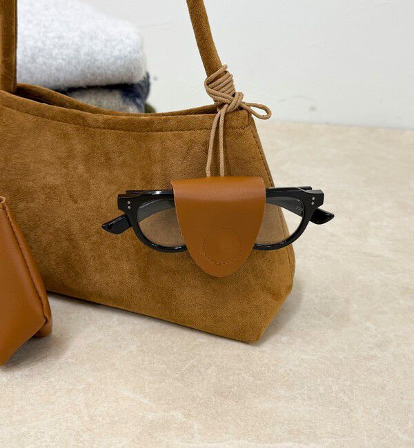 fredy emue「ホルダーチャーム付きワンハンドルバッグ」|ショルダー・メッセンジャー|