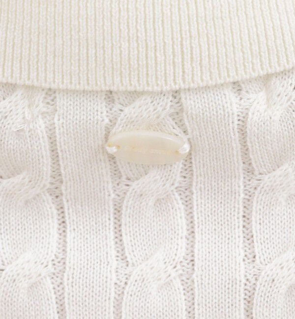 fredy emue「【大人気シリーズの新型登場！】FR刺しゅうケーブル柄半袖ポロ衿プルオーバーニット」|ニット・セーター|