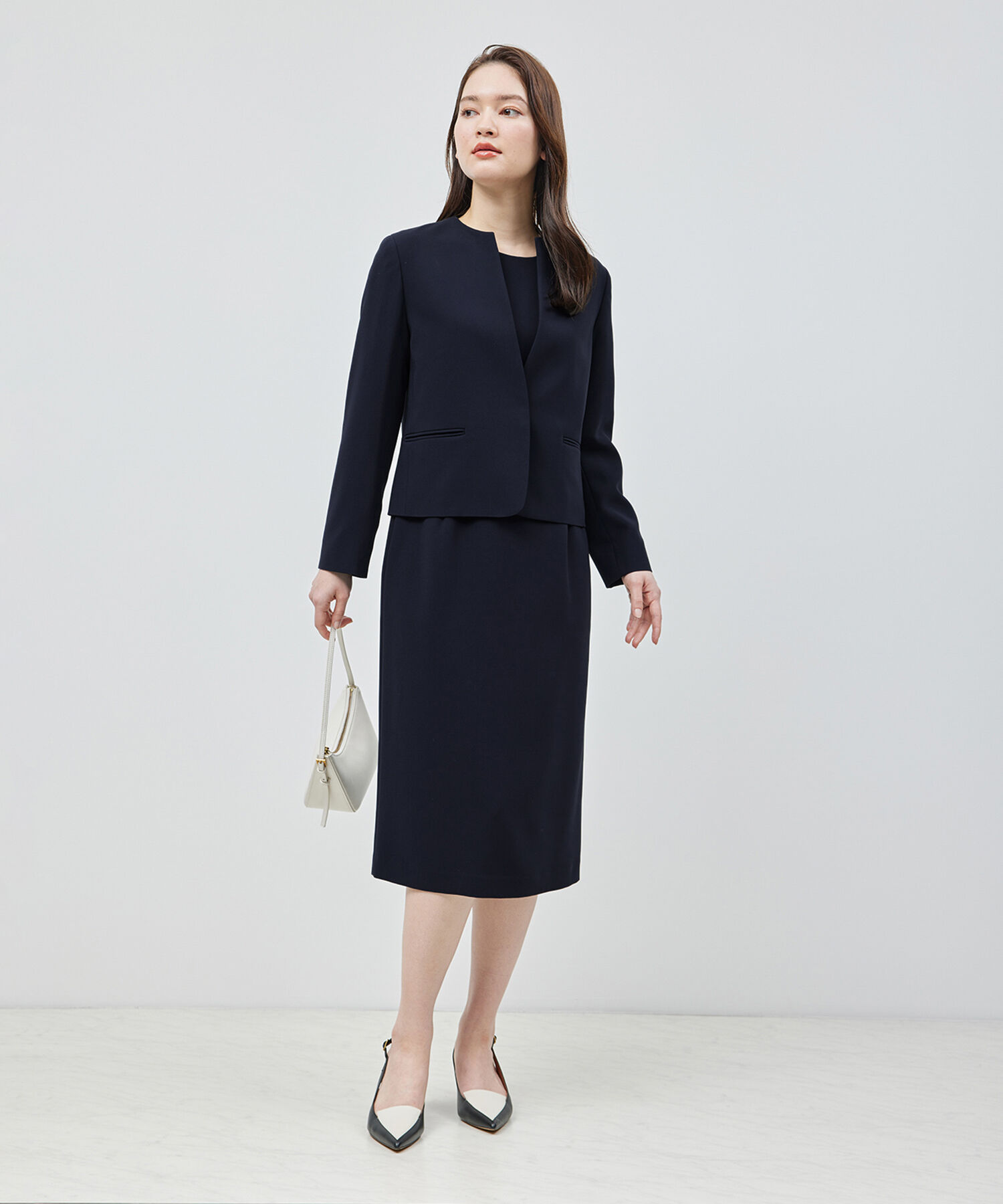 ROPE「トリアセテートダブルクロス クルーネックジャケット【セレモニー/通勤対応】【洗える】」|ノーカラージャケット|