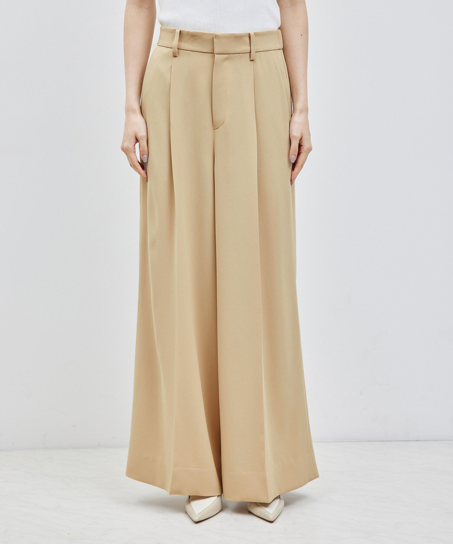 ROPE「トリアセバックサテンワイドパンツ/セットアップ対応【メディア掲載】」|その他|