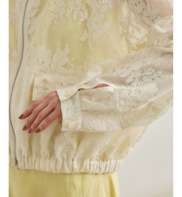 ROPE「フラワーエンブロイダリーライトブルゾン/セットアップ対応」|ブルゾン・スタジャン|