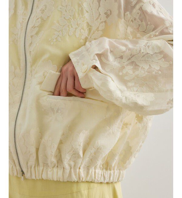 ROPE「フラワーエンブロイダリーライトブルゾン/セットアップ対応」|ブルゾン・スタジャン|