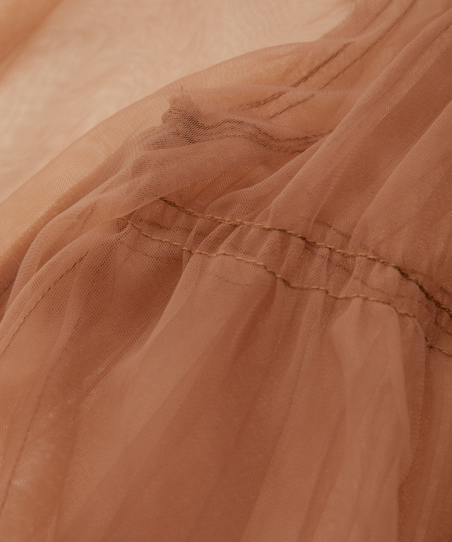 VIS「【前後2WAY】袖シャーリングチュールリボンブラウス」|シャツ・ブラウス|