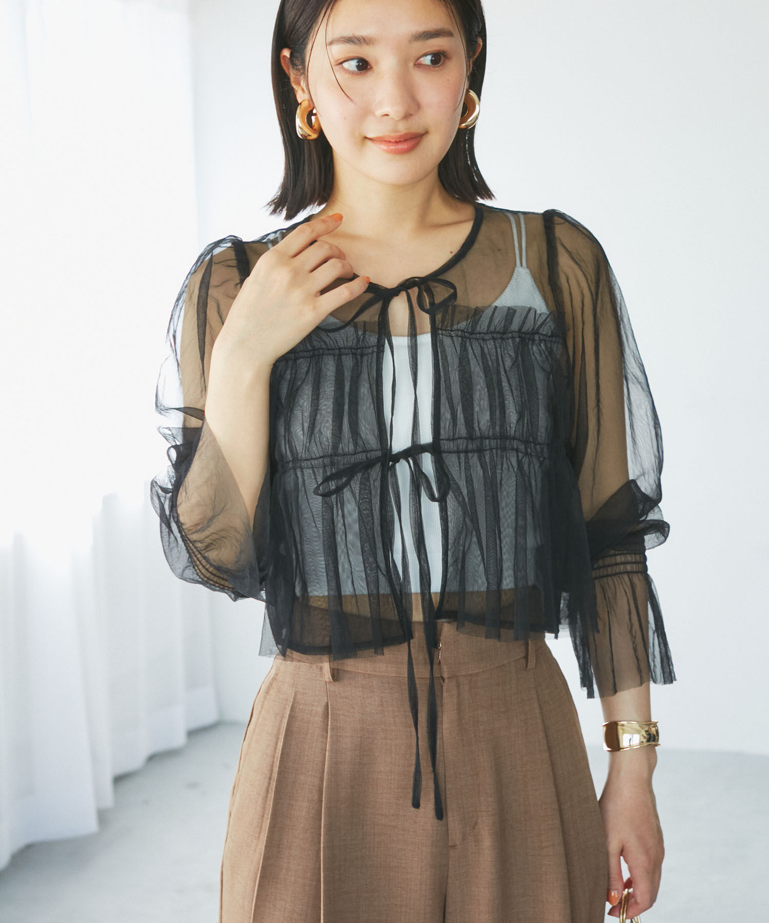 VIS「【前後2WAY】袖シャーリングチュールリボンブラウス」|シャツ・ブラウス|
