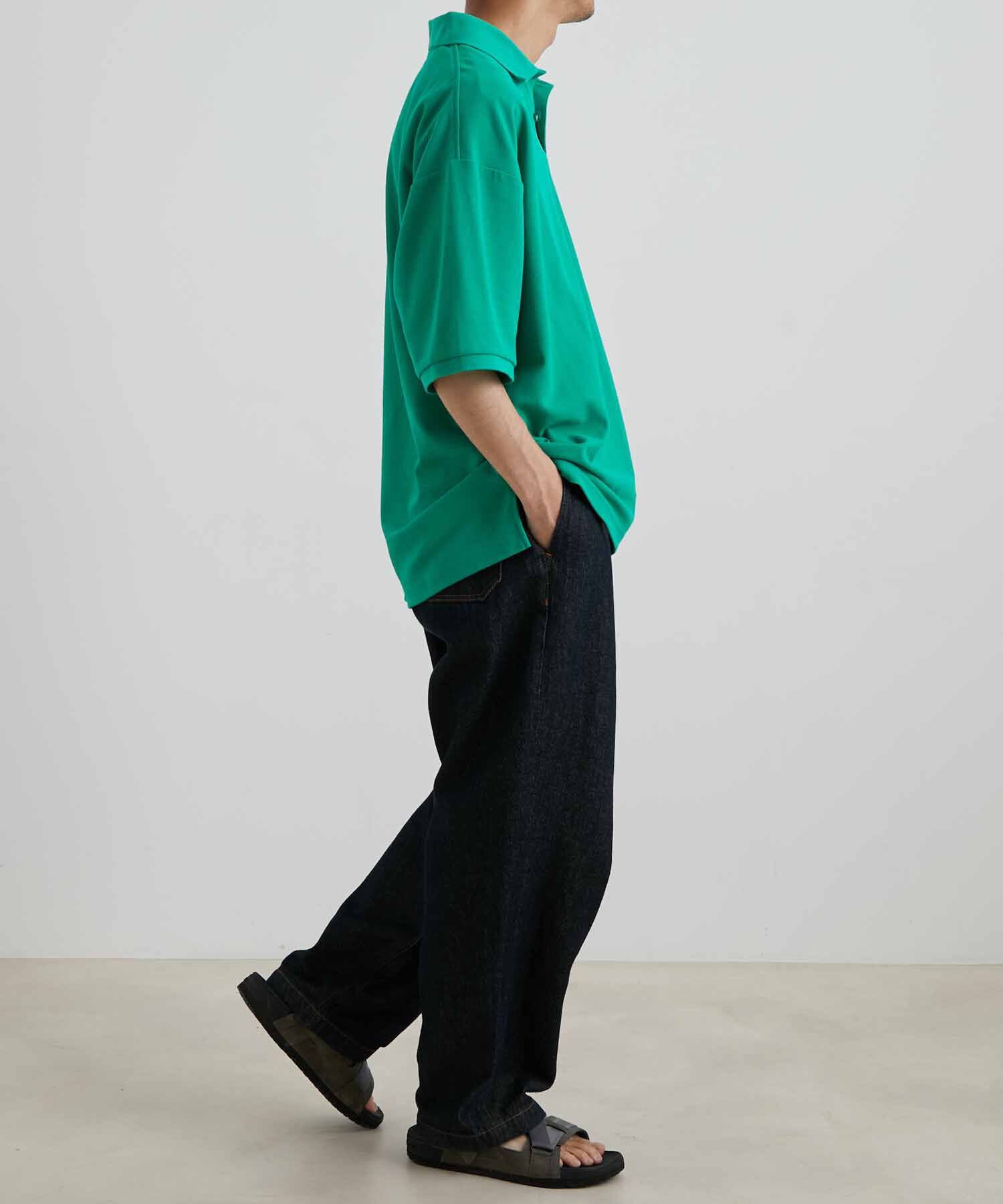 ADAM ET ROPE'「【WEB限定】LOGAN/ローガン 別注 ワンポイント刺繍 ビッグシルエット カノコ ポロシャツ」|シャツ・ブラウス|