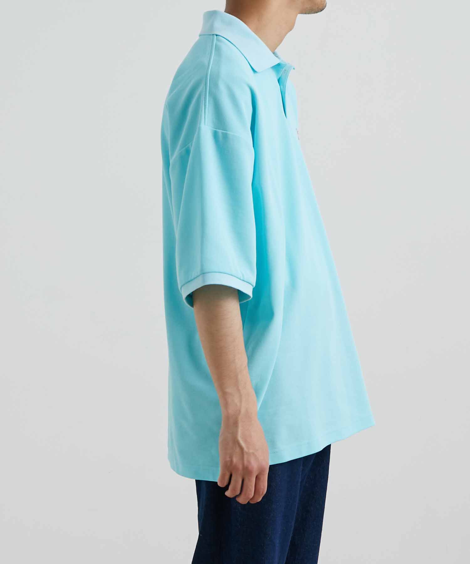 ADAM ET ROPE'「【WEB限定】LOGAN/ローガン 別注 ワンポイント刺繍 ビッグシルエット カノコ ポロシャツ」|シャツ・ブラウス|