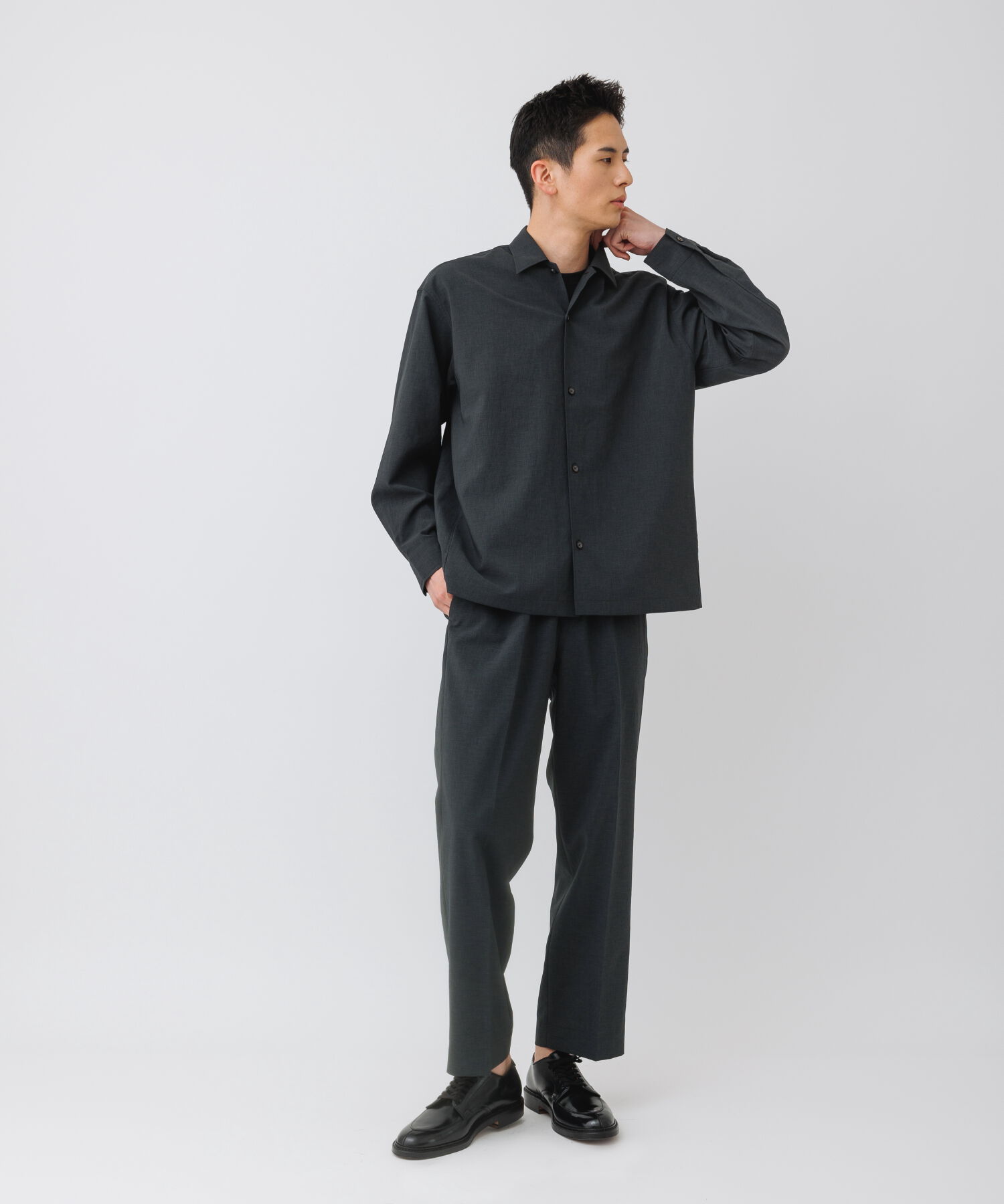 ADAM ET ROPE'「イージー ストレート アンクルパンツ / 速乾 /冷感 / イージーケア / ユニセックス」|スラックス|