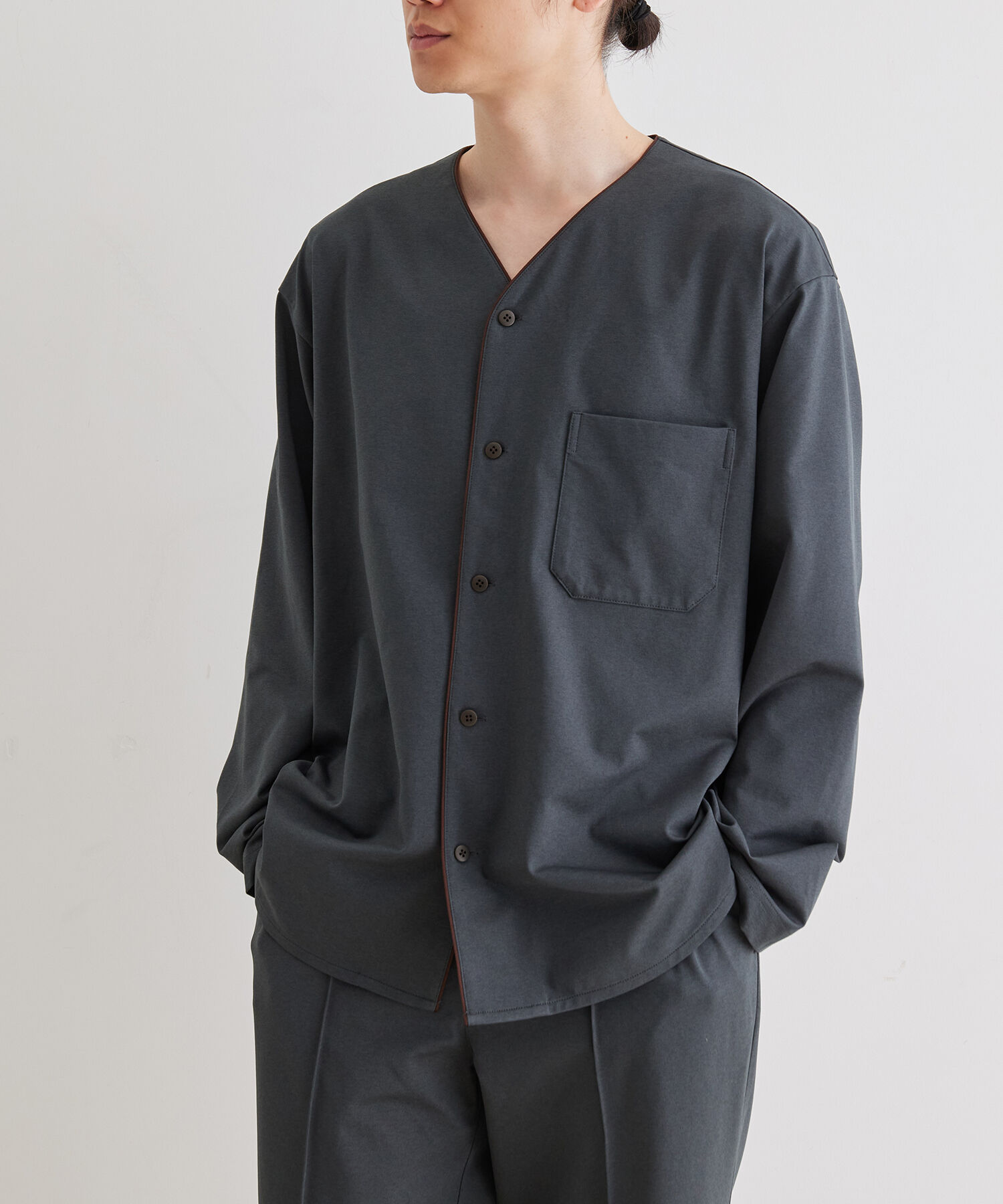 ADAM ET ROPE'「ボックスシルエット ジャージー カーディガン / 速乾 / 冷感 / イージーケア / ユニセックス」|カーディガン|ダークグリーン(31)