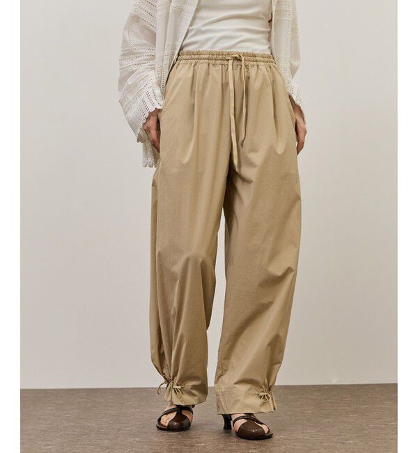 ADAM ET ROPE'「【WEB限定】撥水ウエストタックイージーパンツ」|チノ|