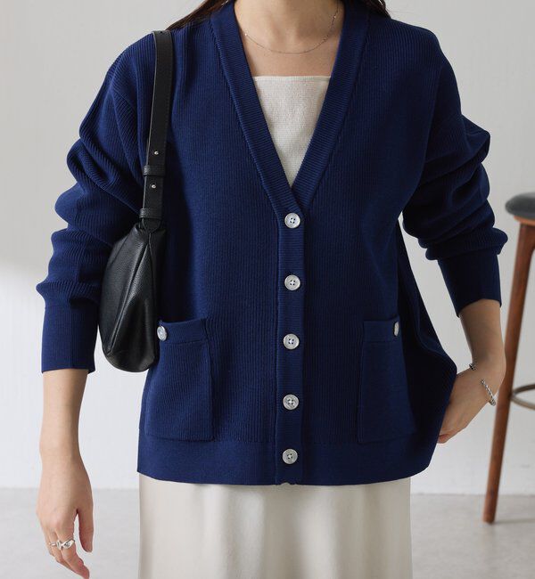  「ツヤボタンカーディガン」|ニット・セーター|