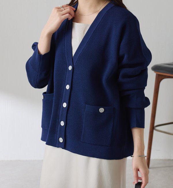  「ツヤボタンカーディガン」|ニット・セーター|