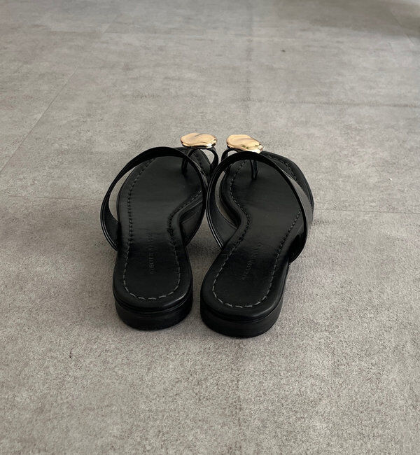  「メタルモチーフトングサンダル」|サンダル|