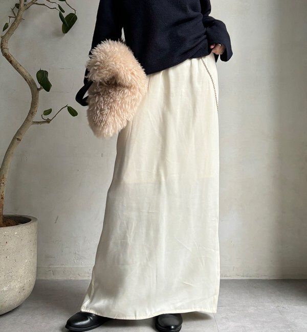  「サテンストレートスカート」|スカート|オフホワイト