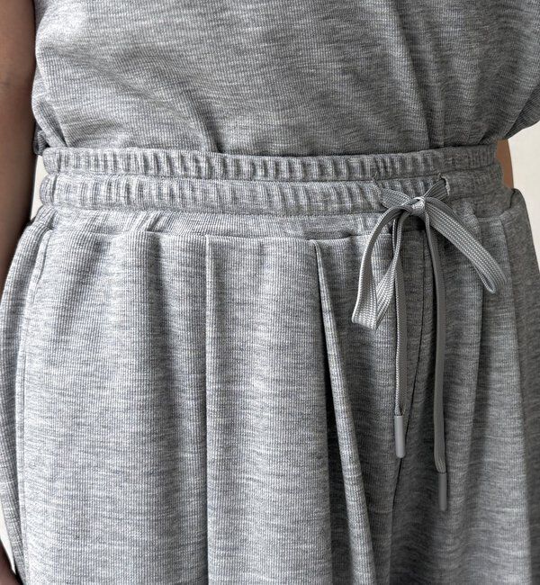  「【セットアップ可能】タックイージーワイドパンツ」|チノ|