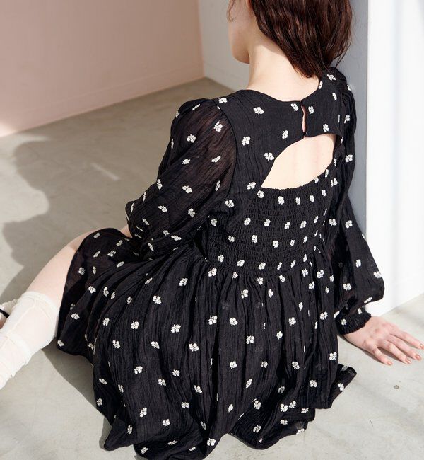  「フラワーステッチミニワンピース」|ワンピース|