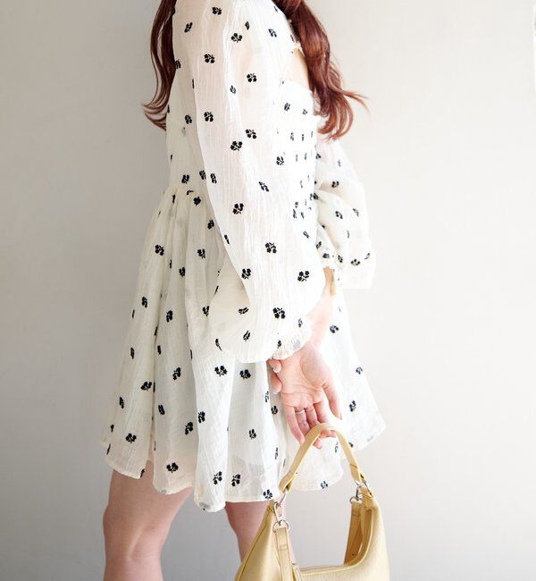  「フラワーステッチミニワンピース」|ワンピース|