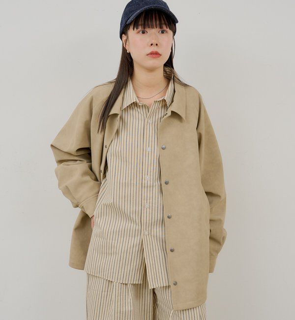  「【WHIMSIC/2サイズ展開】ヴィーガンレザーコーチジャケット」|ブルゾン・スタジャン|