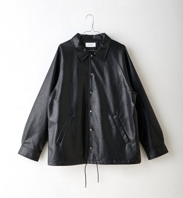  「【WHIMSIC/2サイズ展開】ヴィーガンレザーコーチジャケット」|ブルゾン・スタジャン|