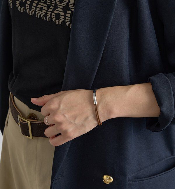  「【程よい存在感】コードバングル」|ブローチ・コサージュ|