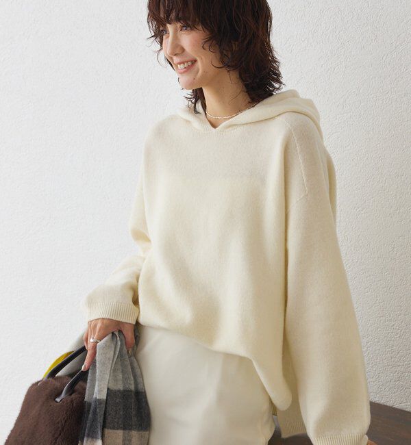  「【フードがアクセントに】ウール100ホールガーメントフーディ」|ニット・セーター|オフホワイト