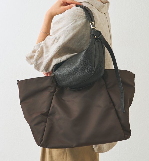  「【大容量で実用性抜群】ナイロン2wayトート」|クラッチバッグ|