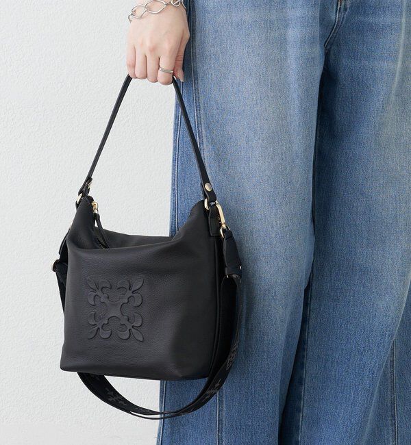  「《WEB限定》スタンダードミニショルダーバッグ <エンボスモノグラム>」|ショルダー・メッセンジャー|