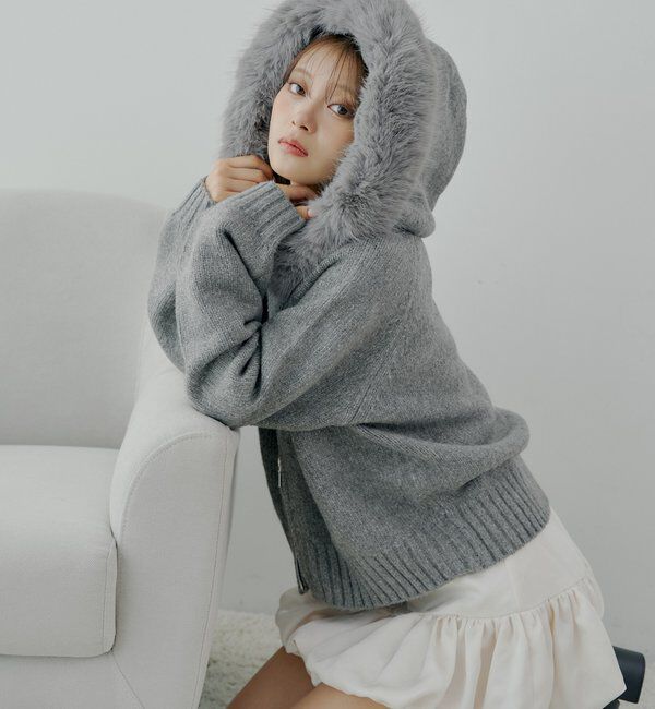  「【SALON by Chico】フードファーWジップニットカーディガン」|ニット・セーター|チャコールグレー