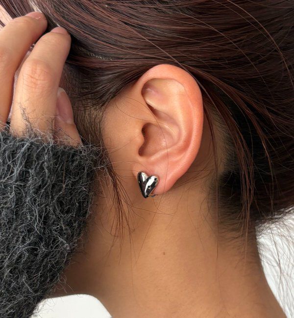  「〈GOLDY/ゴールディ〉ドットハートプチイヤリング」|リング|