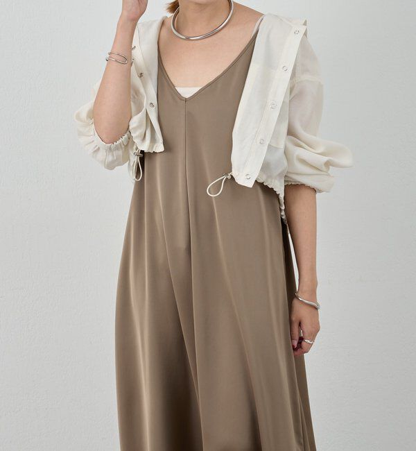  「《サイズ展開》Vネックサテンキャミワンピース」|ワンピース|