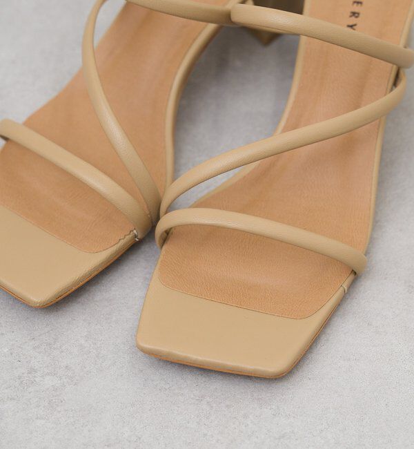  「ストラップヒールサンダル」|サンダル|