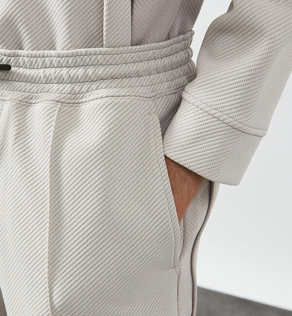 ABAHOUSE「【セットアップ対応】カルゼダンボール ピンタック  ジョガーパンツ / イージー」|その他|