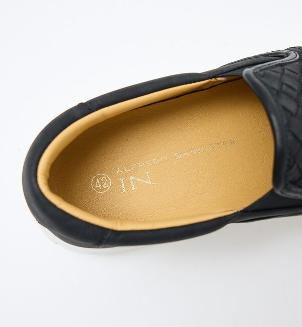 alfredoBANNISTER「【一部店舗＋WEB限定】シャークソール クッション メッシュ スリッポン」|スニーカー|