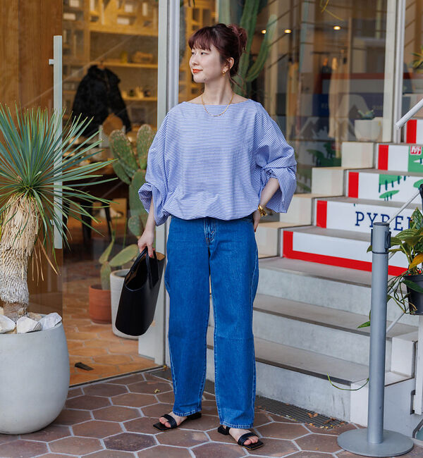 Rouge vif「【HENRI EN VARGO／ヘンリエンヴァーゴ】スクエアトゥフラットサンダル」|サンダル|