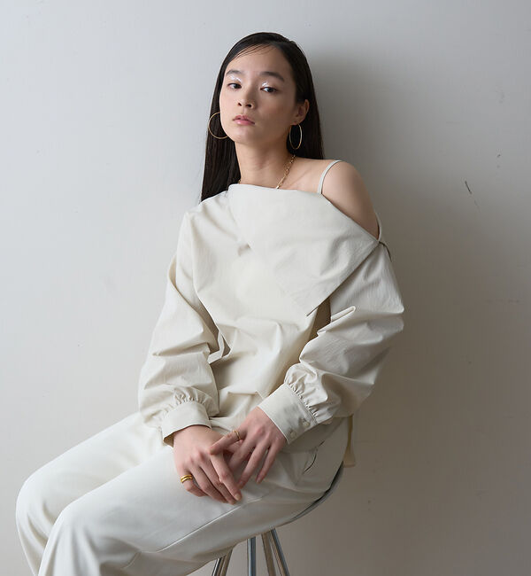 Rouge vif「【一部店舗限定】アシメオフショルブラウス」|シャツ・ブラウス|