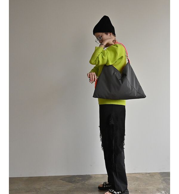 Rouge vif「【cheek/チーク】ネオンハンドルトライアングルショルダー/C26002/ワン」|ショルダー・メッセンジャー|