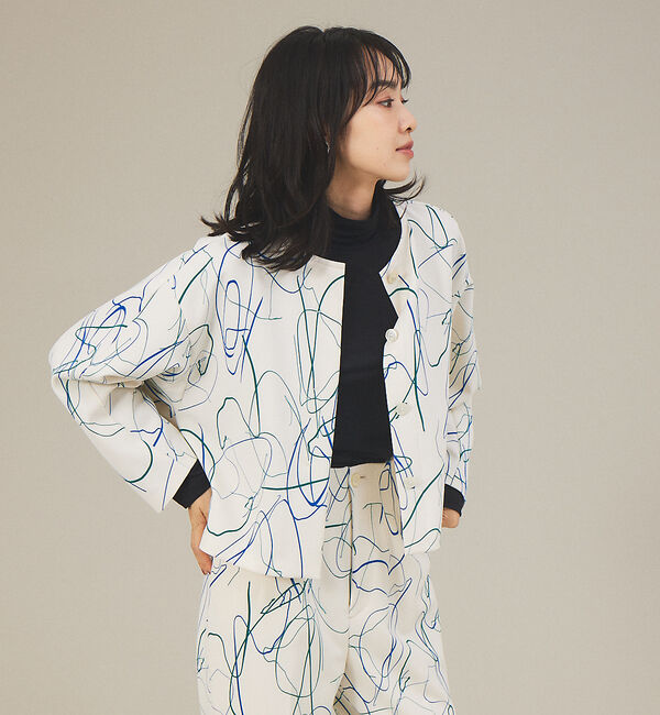 qualite「《セットアップ対応》ドローイングプリントクロップドシャツジャケット」|ノーカラージャケット|アイボリー