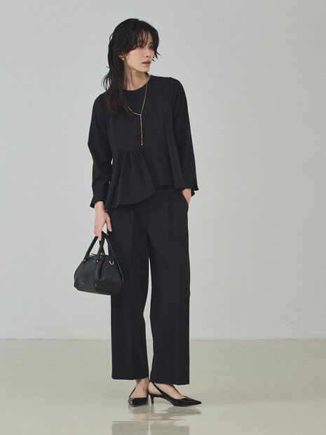 qualite「センタープレスストレートパンツ」|スラックス|