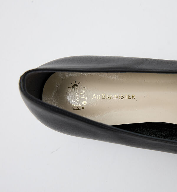 AU BANNISTER「撥水レザーパンプス」|パンプス|