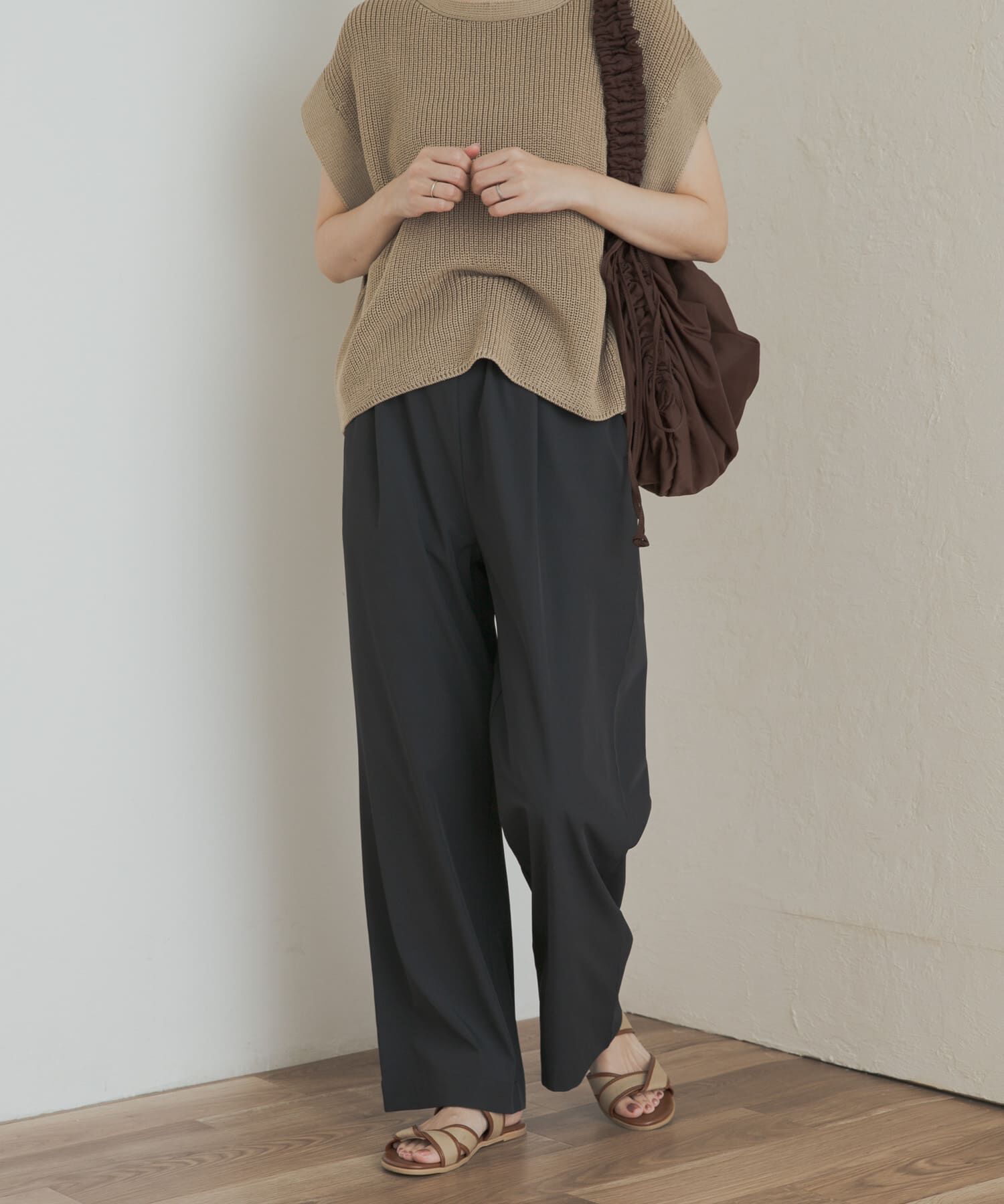 URBAN RESEARCH DOORS「『仁村紗和さん着用』『UR TECH』サマシェアストレートイージーパンツ」|その他|