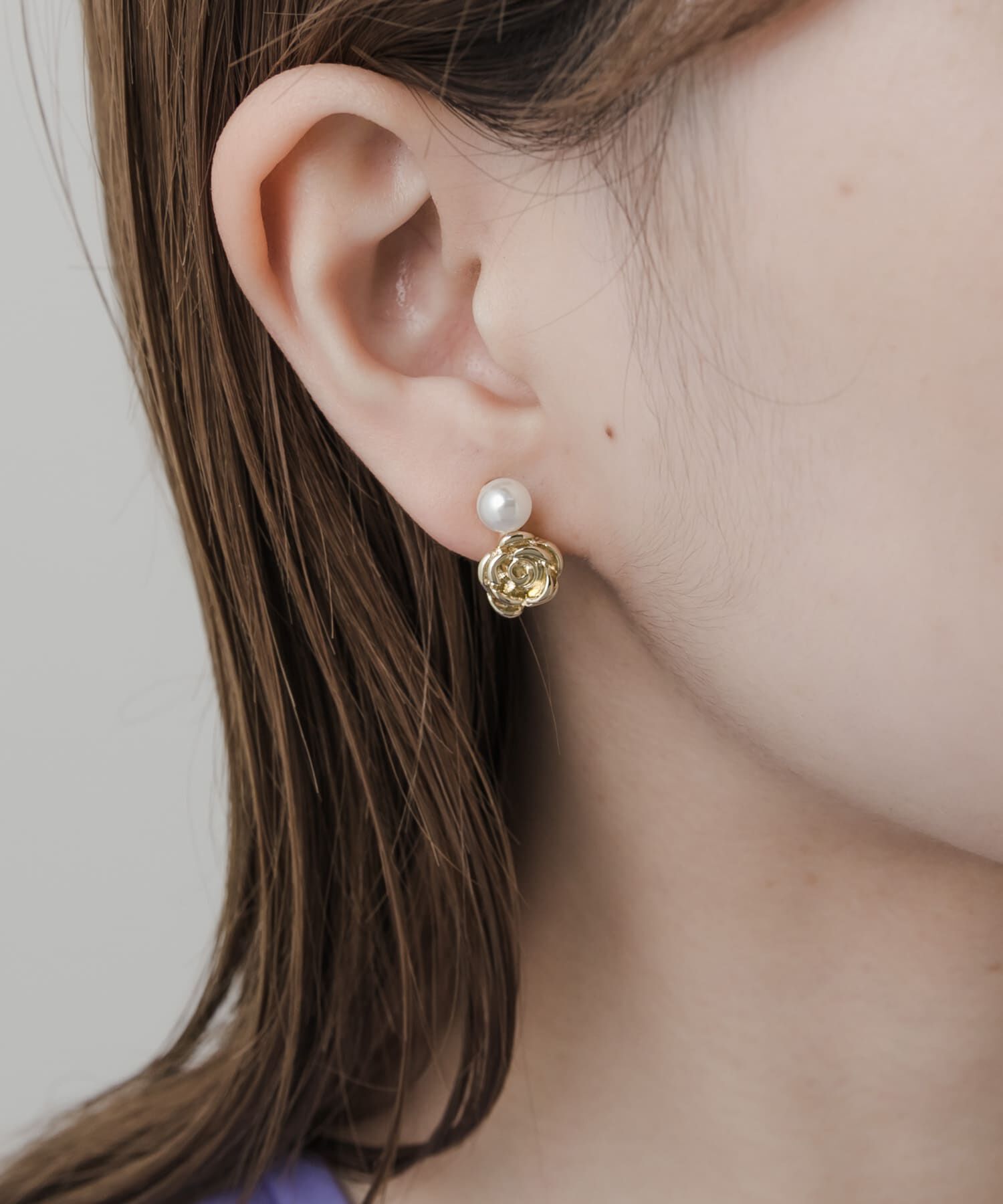 SMELLY「パールメタルフラワーイヤリング」|イヤリング|